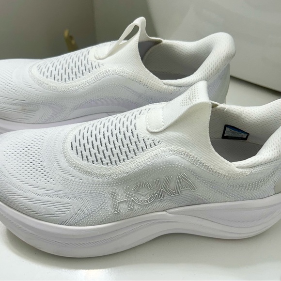 Hoka White Skyward Laceless Slip-On Sneakers Women’s 9.5 - Picture 3 of 5